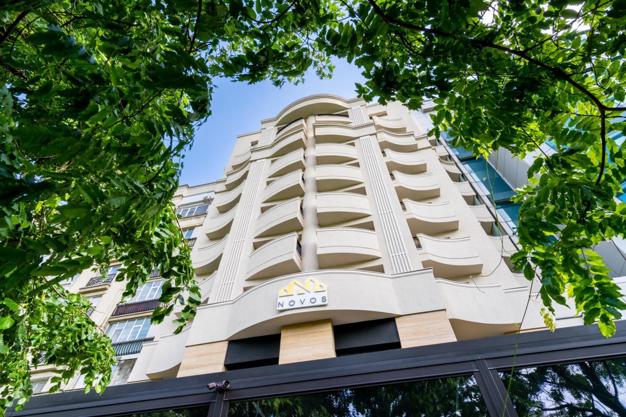 Novos Luxury Suites Bukarest Kültér fotó