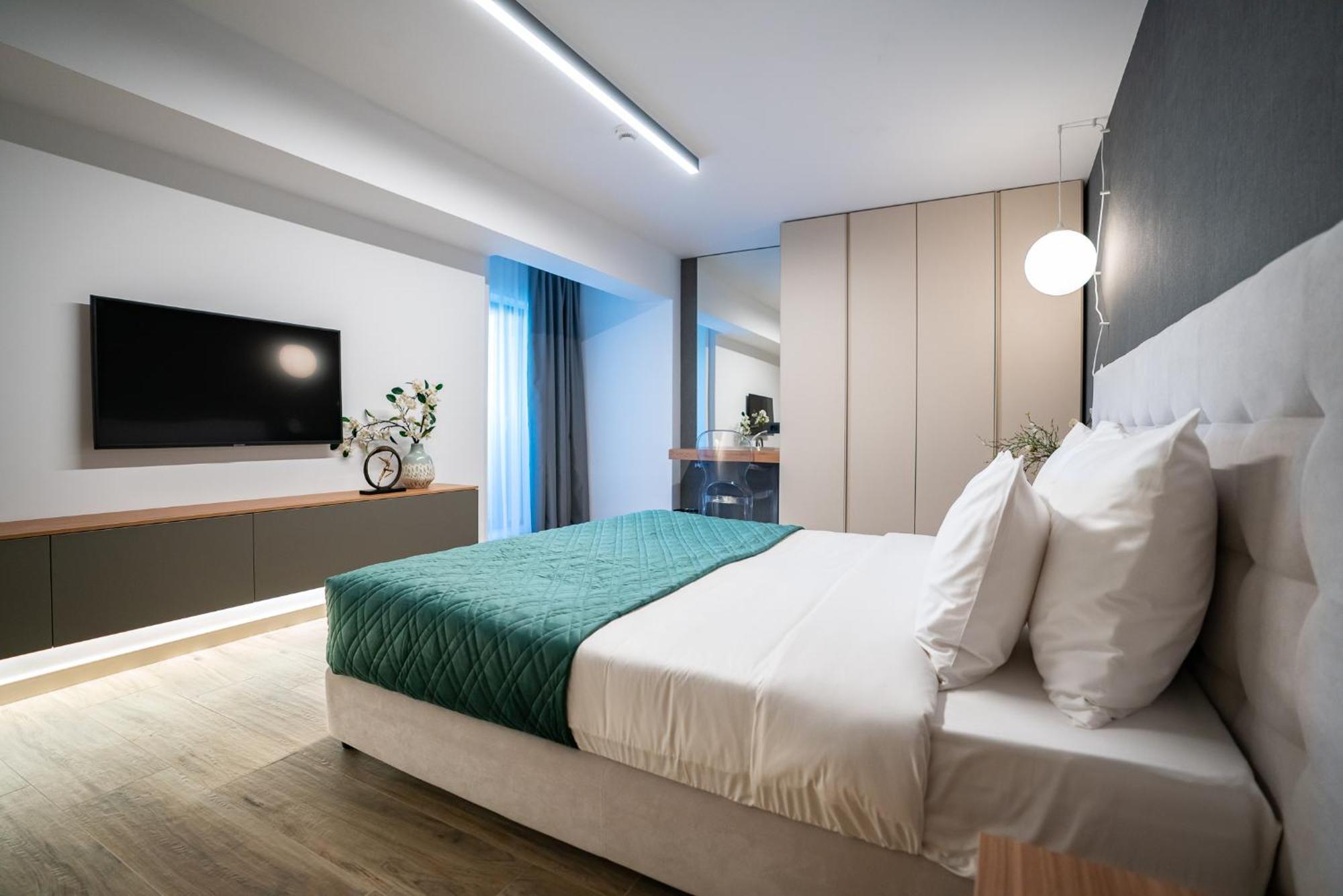 Novos Luxury Suites Bukarest Kültér fotó